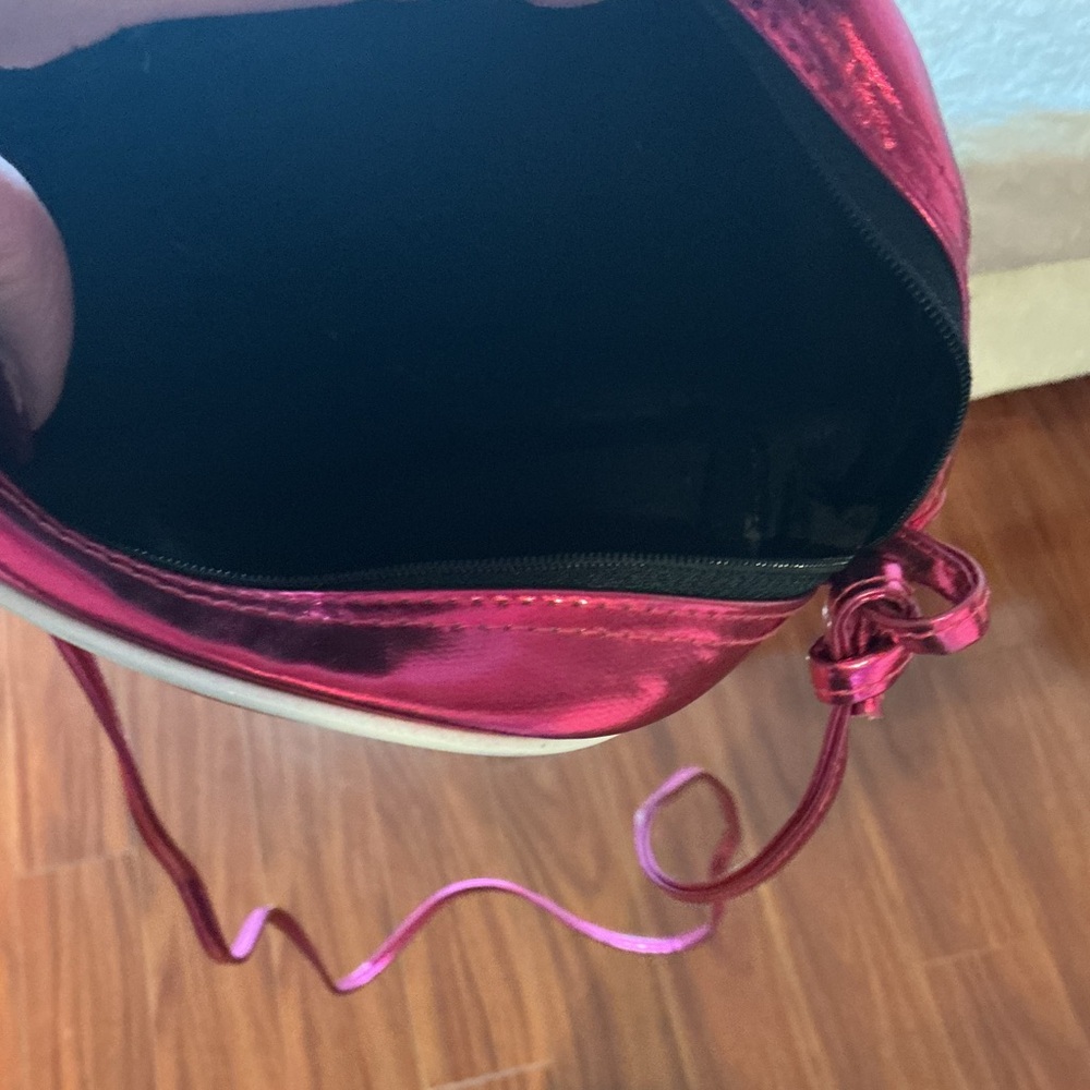 Vintage 1986 Express Metallic Pink RARE Crossbody Halley and His Comet Bag - Picture 15 of 16